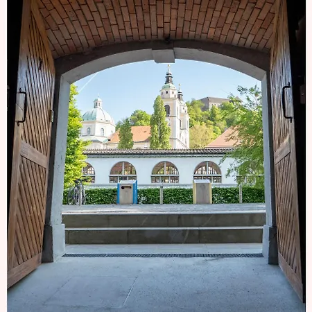 The 1826 * Любляна